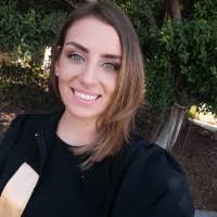 2100+ profils pour “Joyce,”