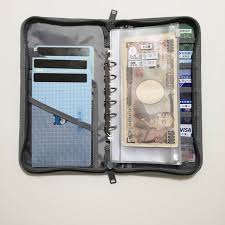 家計管理 お金の話 久しぶりに家計簿post 2017年の家計簿を締めて 2018年の目標貯蓄額を設定しました 去年の反省を生かし 2年ぶりにわたしもおこづかい制にしました 少ないおこづかいでネイルに行き 帰りに無印でパスポートケース get 家計管理の詳