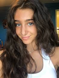 Ellie Cotter (@elliecotterr)