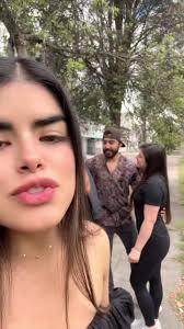 Mi novio árabe @Balvinder Singh y mis nuevas amigas @Erik Proaño