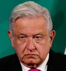 Luis Moguel's Instagram, Twitter & Facebook