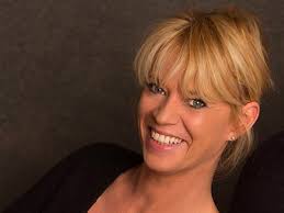 Virginie Schanté: Artist Debbie Baxter