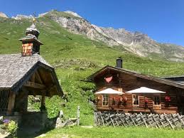 Durch die leichte erreichbarkeit ist die hütte beliebt bei tagestouristen, aber auch bei wanderern und bergsteigern. Familienurlaub Salzburger Land Mit Kindern