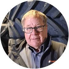 Meet the BA Bush Agricultural 'Super Team' with nearly 400 years combined  experience!