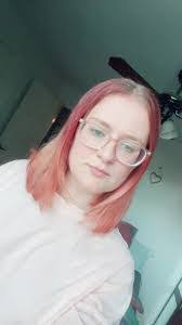 Harriet Ennis's Instagram, Twitter & Facebook