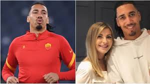 In june 2009 he won the player of the week award for the european championships at euroméxico. Roma Star Chris Smalling Family Held At Gunpoint As Robbers Target Home In Italy Rt Sport News
