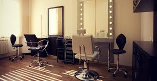 Makeup Studio Lighting Makeup