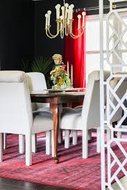 Minimalist black and white dining ideas with simple chairs set. Black And White Dining Room Design On A Budget