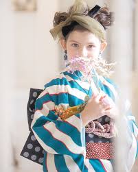 新作七五三着物 愛知県名古屋市千種区の写真館スタジオノーブレム 七五三 お宮参り 誕生日 家族写真 マタニティ 様々なジャンルの撮影ができるフォトスタジオです 七五三 ヘアスタイル 七五三 3歳 髪型 七五三 髪型