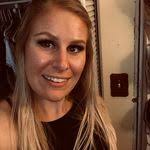 Amber Prettyman's Instagram, Twitter & Facebook