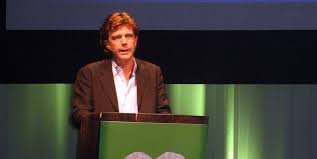 Volgens zakenblad quote is het vermogen van john de mol zo'n 2.7 miljard euro. John De Mol Vrouw Kinderen Leeftijd En Vermogen