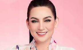 Giờ gia đình đó gần 20 người. Gg8 4nf2yvi3am