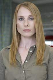 Holby city favourite jac naylor (played by rosie marcel) will exit the bbc medical drama after getting caught up with her troubled boyfriend's drug dealer. Rosie Marcel Aka Jac Naylor Holby City Holby City Redhead Marcel