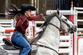 Such tough news hearing one of my favourite barrel racers, Anita Ellis,  won't be competing in NFR due to injury, but hopefully we can see her back  up and riding at Stampede!
