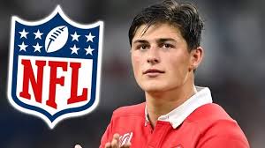 Louis Rees-Zammit warned of "brutal" and "lonely" NFL reality after  quitting rugby