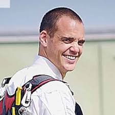 Run to the beat :: Behance