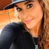 10+ "Amanda Snelling" profiles