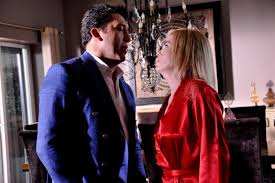 Emre kınay ve evrim alasya'dan samimi açıklamalar. Gunesin Kizlari Buyuk Bir Karanlik Beklenen Kral