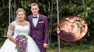 Besonders schwester estefania trug zur rührenden atmosp. Die Wollnys So Schon War Die Hochzeit Von Sarafina Wollny Bei Rtl2 Youtube
