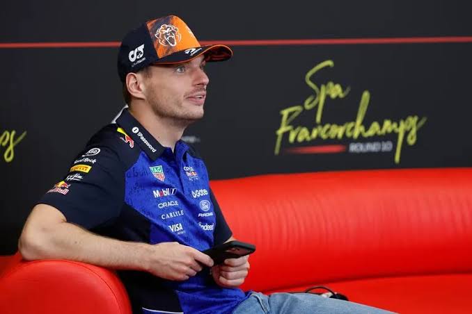 Verstappen firmó contrato con Red Bull hasta 2030 y acalló los rumores sobre su futuro en la F1 - Yahoo Noticias