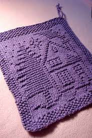 Family members have a few of the originals stashed away, but her daughter and i make sure there are always more for christmas. Ravelry The Christmas Dishcloth Story Pattern By Kris Knits