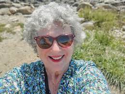 Yes I can!! 😂 Them: Can you multitask? Me: Yes, I'm actually losing  losingmyfrickinshit my frickin shit, and relaxing at the same time...