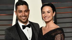 Demi lovato is reportedly happy that wilmer valderrama is engaged—here's how demi lovato reacted to wilmer's engagement. A Timeline Of Demi Lovato And Wilmer Valderrama S Love Story Mamaslatinas Com