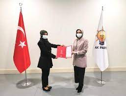 emine istek ak parti kapakli kadin kollari baskani olarak atandi