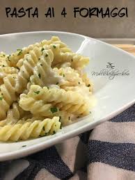 Pasta Ai Quattro Formaggi Ricetta Facile Mollichedizucchero Ricetta Ricette Ricette Facili Cibo Etnico