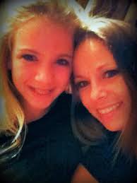 Gina Holcomb (@angelsdepajo)