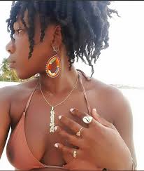 Queen Adwoa's Closet ® (@queen_adwoas_closet) • Instagram photos and videos