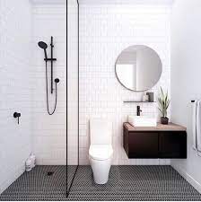 Kamar mandi bisa ditempatkan diruangan terpisah maupun menyatu dengan kamar tidur. Inspirasi Desain Kamar Mandi Populer Yang Super Cantik