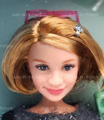 Kate Doll's Instagram, Twitter & Facebook