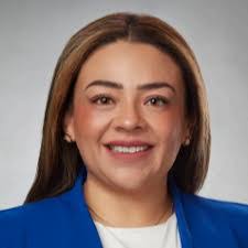 Linda Gardea's Instagram, Twitter & Facebook