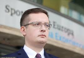 Robert Winnicki rezygnuje z funkcji w Ruchu Narodowym i Konfederacji.  Wskazał swojego następcę