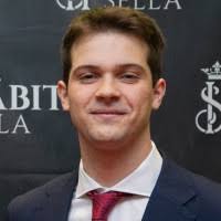 100+ perfiles de «Julián González»