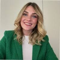 100+ perfiles de «Eisenmenger»