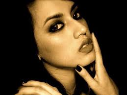 Makeup #2: Sexy Vampire Look for Halloween