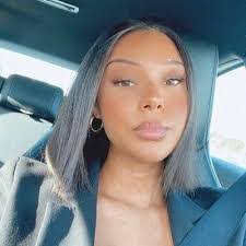 Jessica Repp's Instagram, Twitter & Facebook