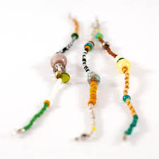 Weiß jemand wie die flecht oder knotenart heißt? Filigrane Diy Perlen Armbander Ein Farbenfroher Fadelspass