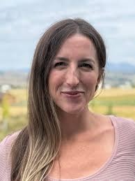 Our Team — Outsider