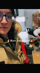 Lacey Sawyer (@laceysawyerrose)