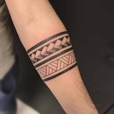 Polynesische Maori Tattoo Betekenis 120x Tattoo Inspiratie Betekenissen Inspiratie Forearm Band Tattoos Tribal Band Tattoo Tribal Forearm Tattoos