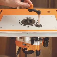Ma i piccoli e preziosi vantaggi non finiscono qui, perché la fresatrice verticale bosch è pure. Fresatrice Verticale 1010w Cmt8e Utensili Store