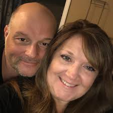 Who recommends a full service lawn company?