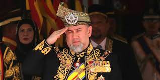 Sultan muhammad v easy going nature continued even though he became king and his majesty was known for his spontaneity, and his sila duduk jangan lari (sit do not run) quip to mps in the dewan rakyat last year will be one that will be remembered for the ages. Malaysian King Sultan Muhammad V Has Abdicated After Just Two Years On The Throne