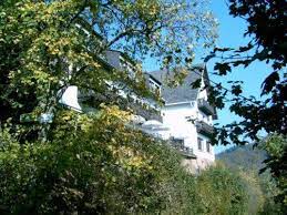 1 visitor has checked in at haus burgblick. Guesthouse Haus Burgblick Manderscheid Germany Booking Com