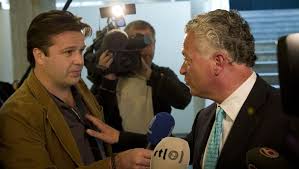 Facebook heeft ons een schaduwban gegeven. Nieuwsuur Verslaggever Bas Haan Is Journalist Van Het Jaar De Volkskrant