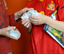 Euro 2020 spielplan 2021 : Em Fussball Bilder Kinder Im Tauschfieber Famigros