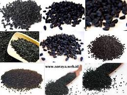 Campurkan secangkir jintan hitam, secangkir biji mustard, setengah cangkir kulit delima, dan setengah cangkir fumaria kering. 3 Bahan Alami Yg Bisa Melancarkan Menstruasi Wanita